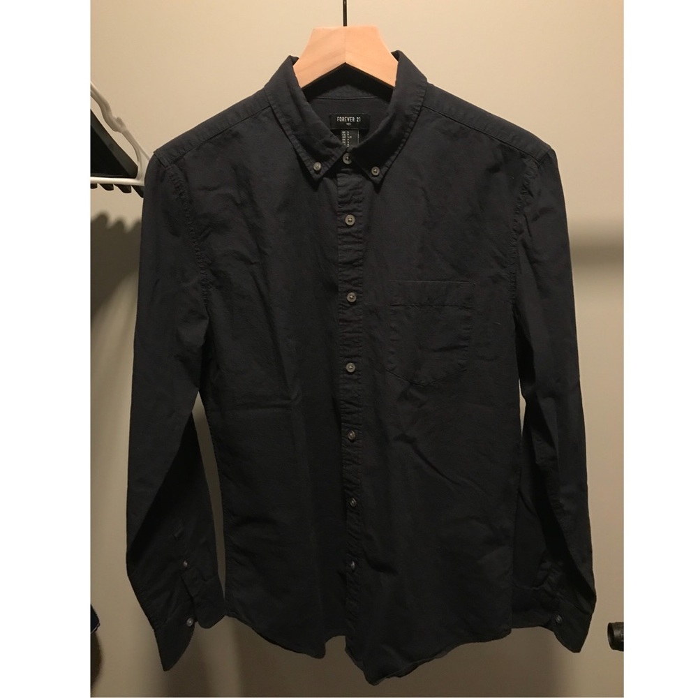 SALE‼️Forever 21 navy button up shirt